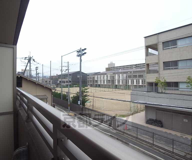 眺望　３０２号室からの室外風景です。
