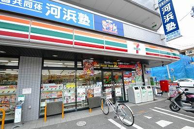 コンビニ　セブンイレブン安芸府中桃山一丁目店（コンビニ）まで115m