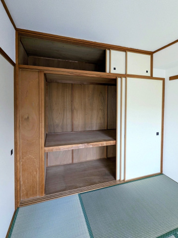 収納　大きな押入