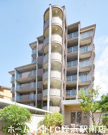 建物外観　★立派なマンションタイプ！★