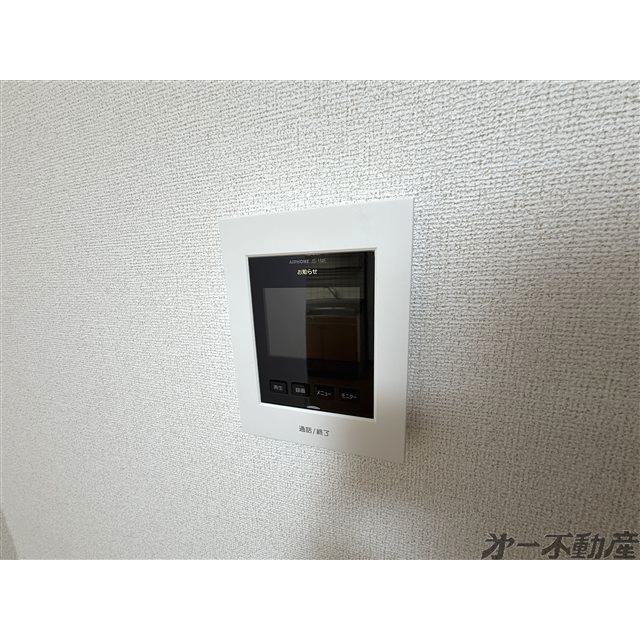 セキュリティ　モニター付きインターホン