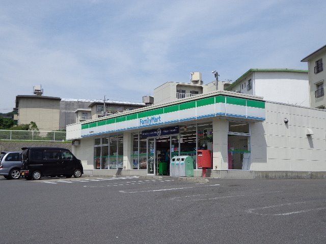 コンビニ　ファミリーマート 周南周陽町店（コンビニ）まで356m