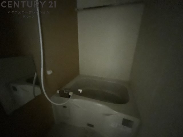 バス・シャワールーム　浴室乾燥機付きで便利です！