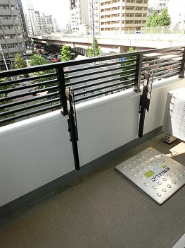 バルコニー