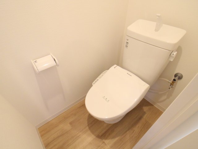 トイレ　ゆったりとした空間のトイレです