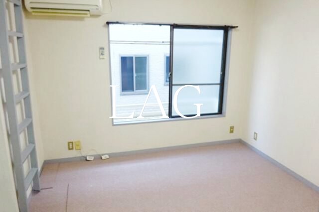 居室・リビング　洋室のお部屋です。