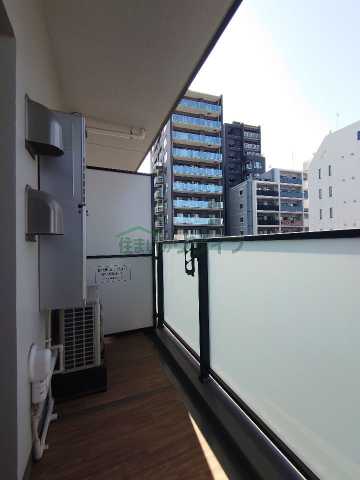 バルコニー　別部屋の参考写真になります。