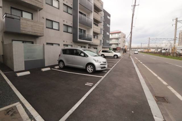 駐車場　駐車場♪