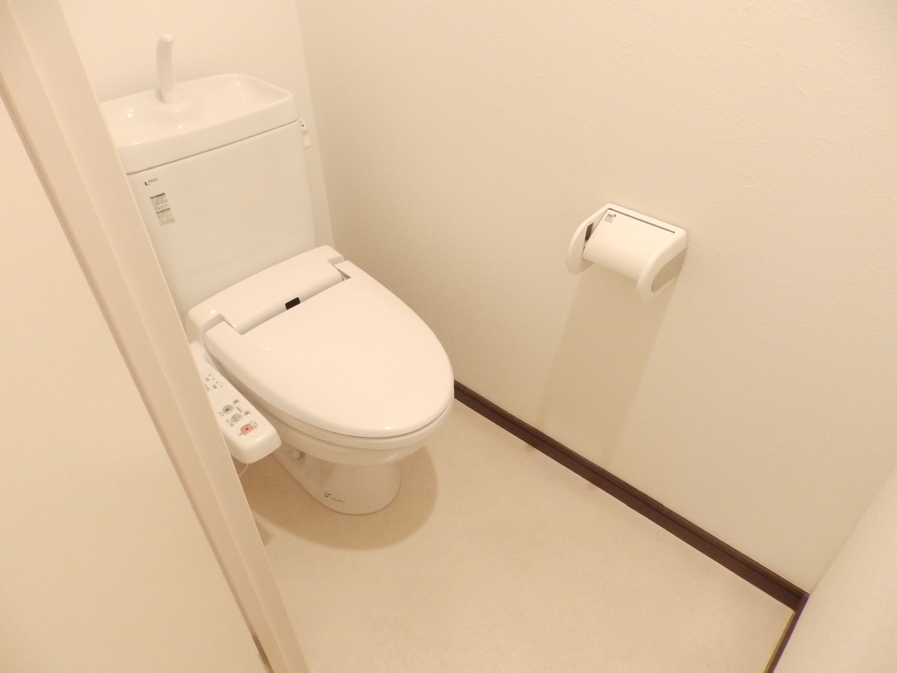 トイレ　ウォシュレット