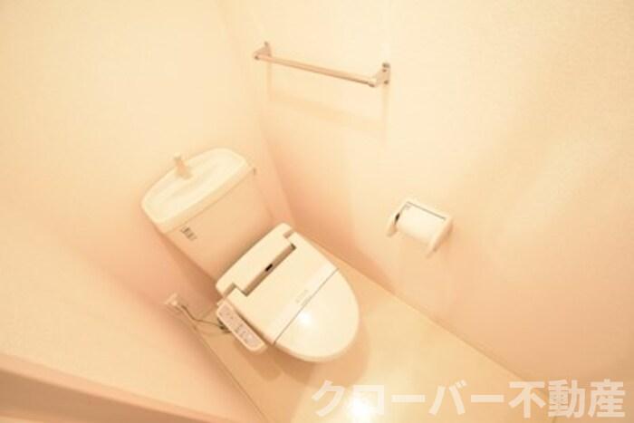 ＪＲ予讃線 丸亀駅 徒歩8分 2階建 築16年のトイレ写真