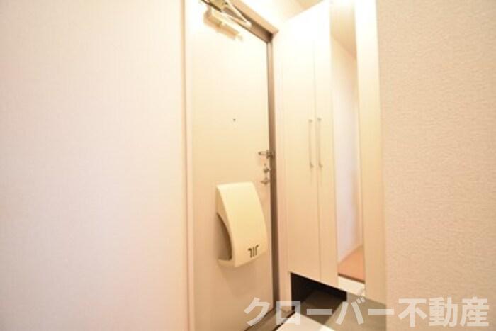 ＪＲ予讃線 丸亀駅 徒歩8分 2階建 築16年の玄関写真