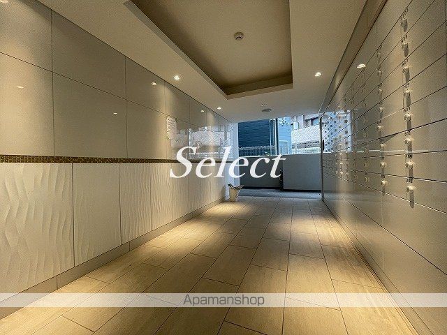 ブルーライン 吉野町駅 徒歩4分 11階建 築8年の外観写真