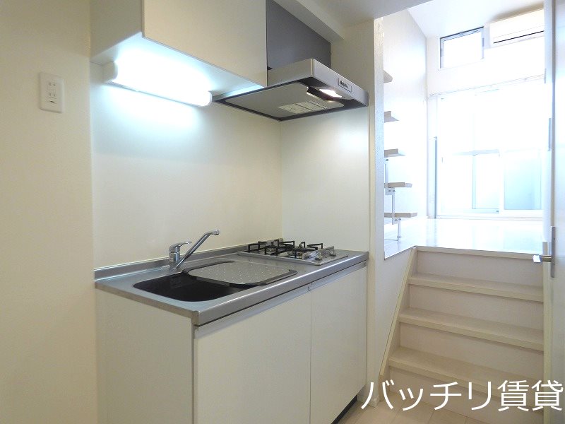 キッチン　同型タイプの為、現状を優先致します。