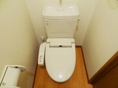 阪急宝塚線 石橋阪大前駅 徒歩5分 2階建 築19年のトイレ写真