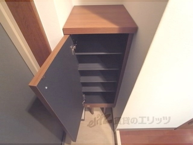 収納　下駄箱