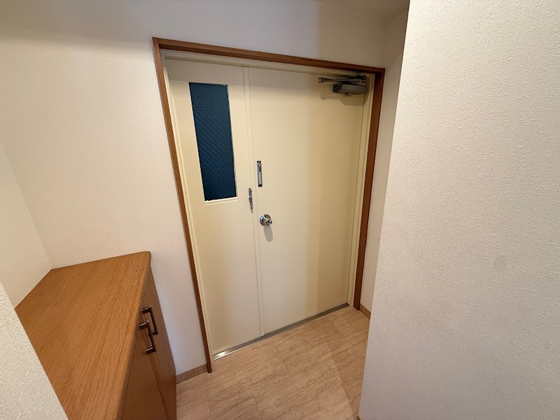 夙川ニューコーポの玄関写真