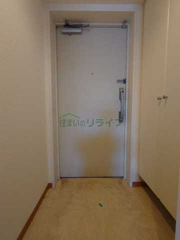玄関　別部屋参考写真です