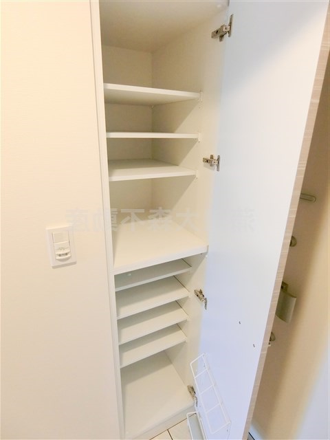 その他設備　玄関収納