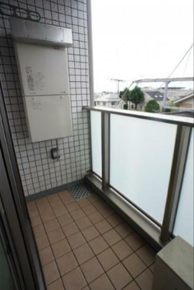 バルコニー　※同仕様写真