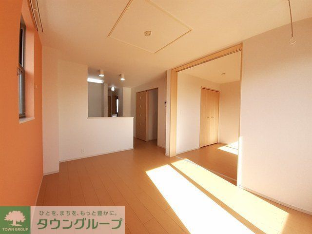 ナリッシュIIの居間写真