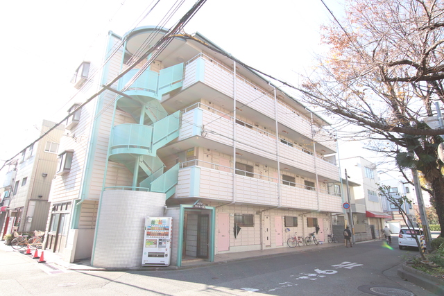 メゾンモナムールの外観写真