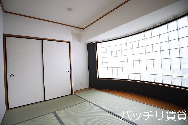 その他部屋・スペース　＊画像は別部屋の為イメージ、現状優先致します
