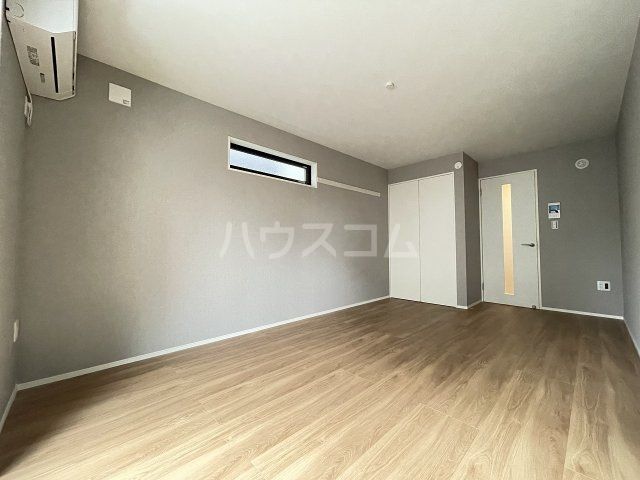 NAGINOBAの居間写真
