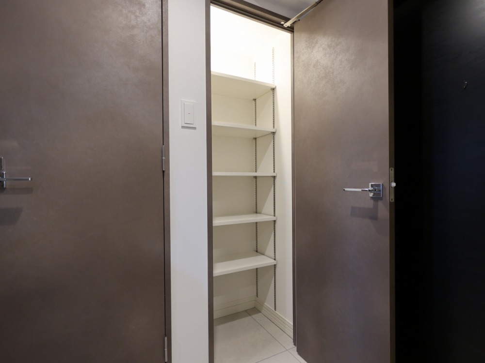 SーRESIDENCE渡辺通ascentの内装写真