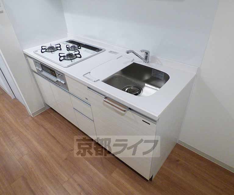 地下鉄烏丸線 北大路駅 徒歩22分 4階建 築8年のキッチン写真