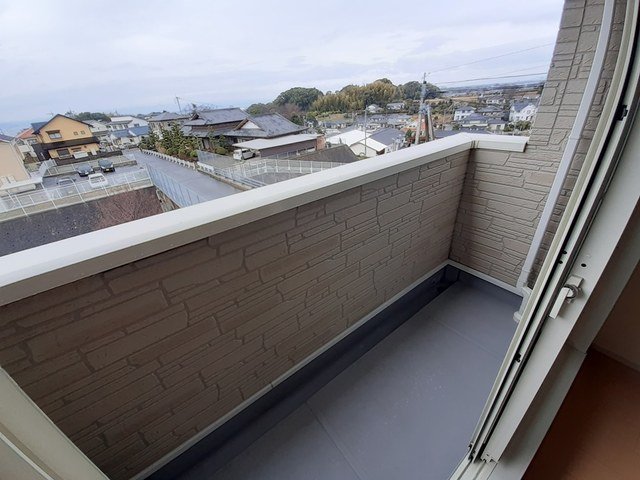 バルコニー　落ち着いた時間を過ごせるバルコニーです