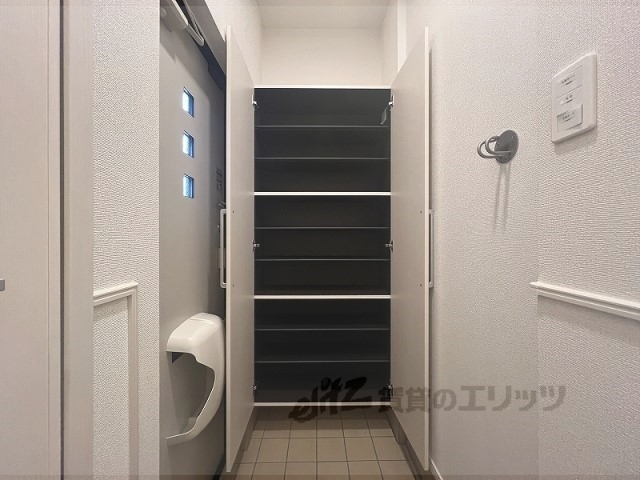 収納　下駄箱