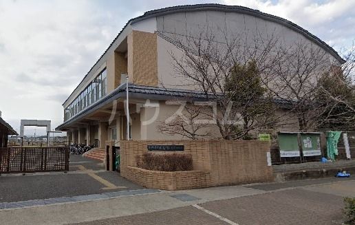 小学校　長岡第七小学校（小学校）まで1095m