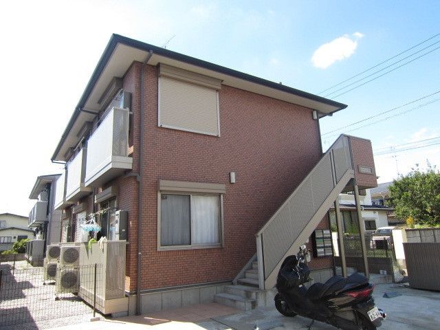 建物外観　★南向きで日当たり良好★