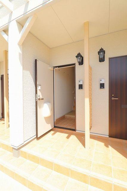 カルミアIの外観写真
