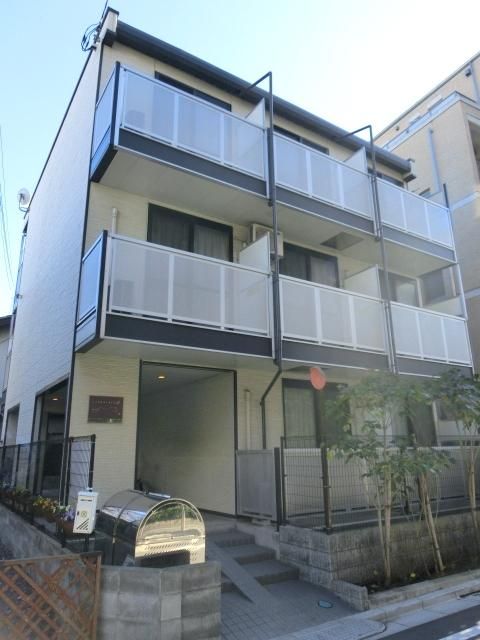 建物外観　重量鉄骨アパート♪