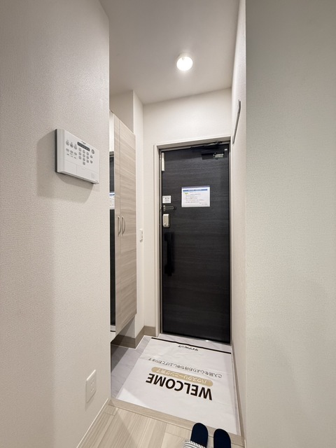 玄関　★同施工別建物の参考写真です★