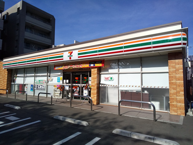 コンビニ　セブンイレブン練馬大泉学園通り店（コンビニ）まで640m