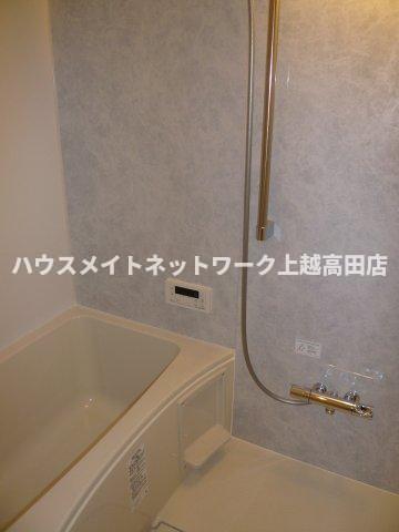 バス・シャワールーム　浴室（追焚機能付）