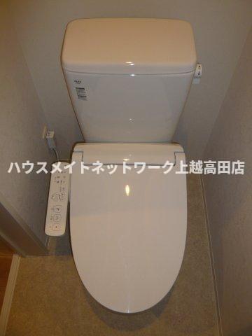 トイレ　温水洗浄暖房便座