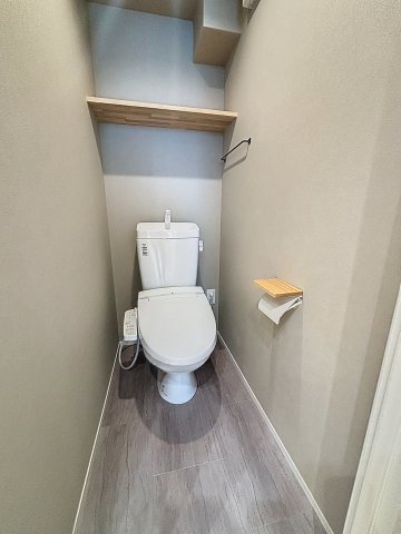 トイレ　清潔感のあるトイレです