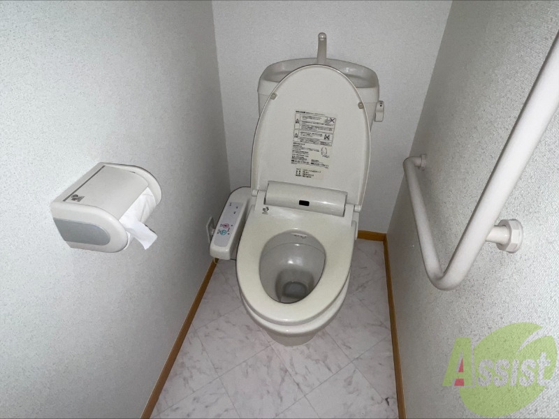 トイレ　トイレスペースも問題なく使用出来そうですね。