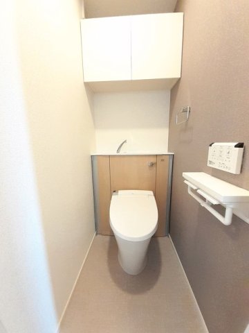 トイレ　シンプルで使いやすいトイレです