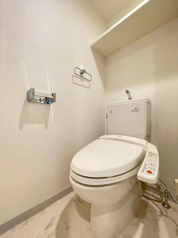 トイレ　シンプルで使いやすいトイレです