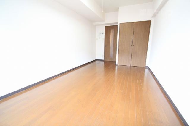 シティライフ藤ヶ丘南2号館の居間写真