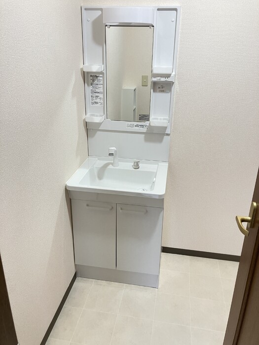 とさでん交通後免線 文珠通駅 徒歩2分 3階建 築29年の内装写真