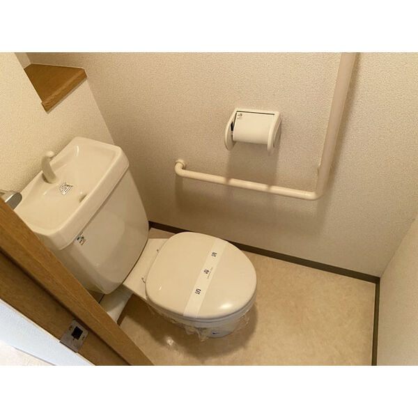 クレール北10条のトイレ写真