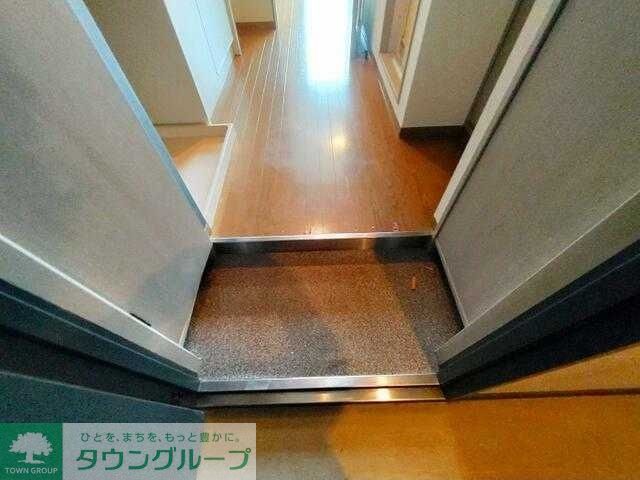玄関　★お問い合わせはタウンハウジングまで★