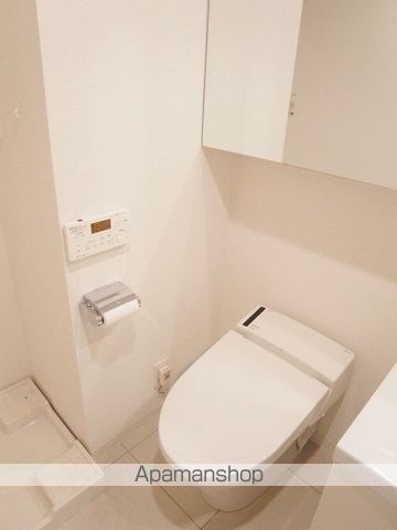 レジディア祐天寺のトイレ写真