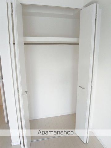 レジディア祐天寺の内装写真