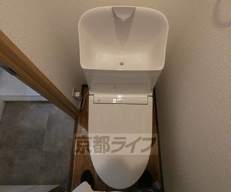 鞍馬口フラットのトイレ写真